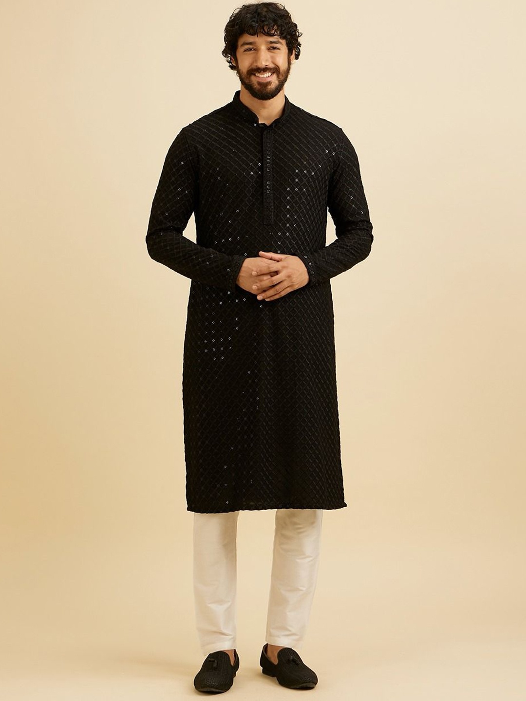 

Manyavar Geometric Embroidered Chikankari & Sequinned Straight Kurta with Pyjamas, Black