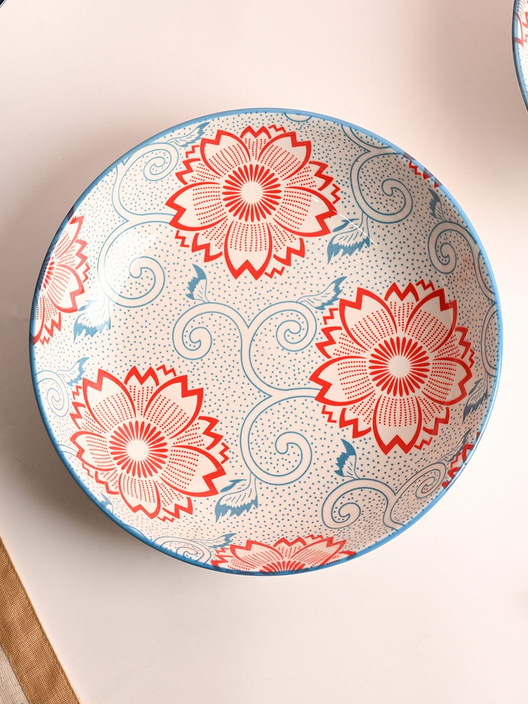 

MARKET99 White & Red Floral Printed Ceramic Plates
