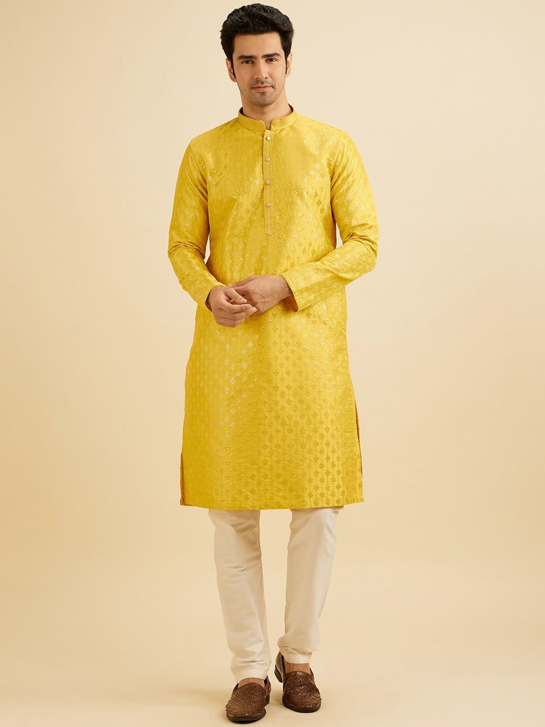 

Manyavar Ethnic Motifs Embroidered Straight Sequinned Kurta with Pyjamas, Yellow