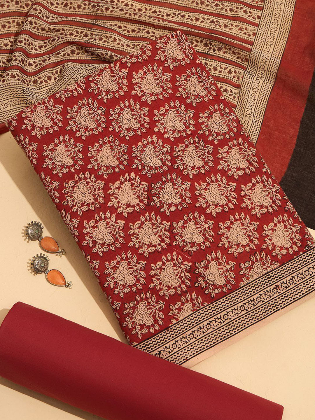 

Taneira Floral Bagru Block Printed Pure Cotton Unstitched Dress Material, Red