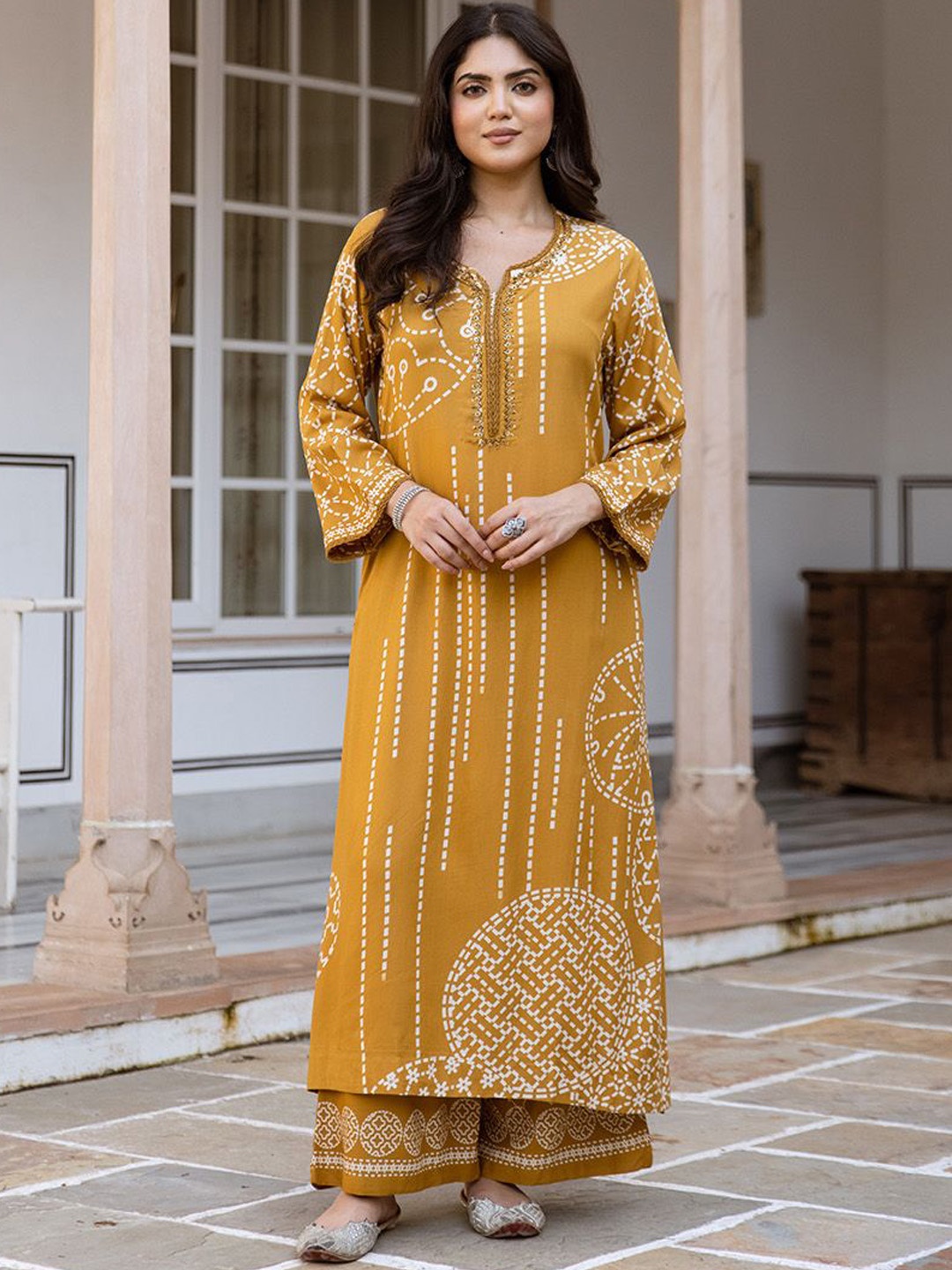 

Ishin Floral Printed Beads & Stones Straight Kurta With Palazzos, Mustard