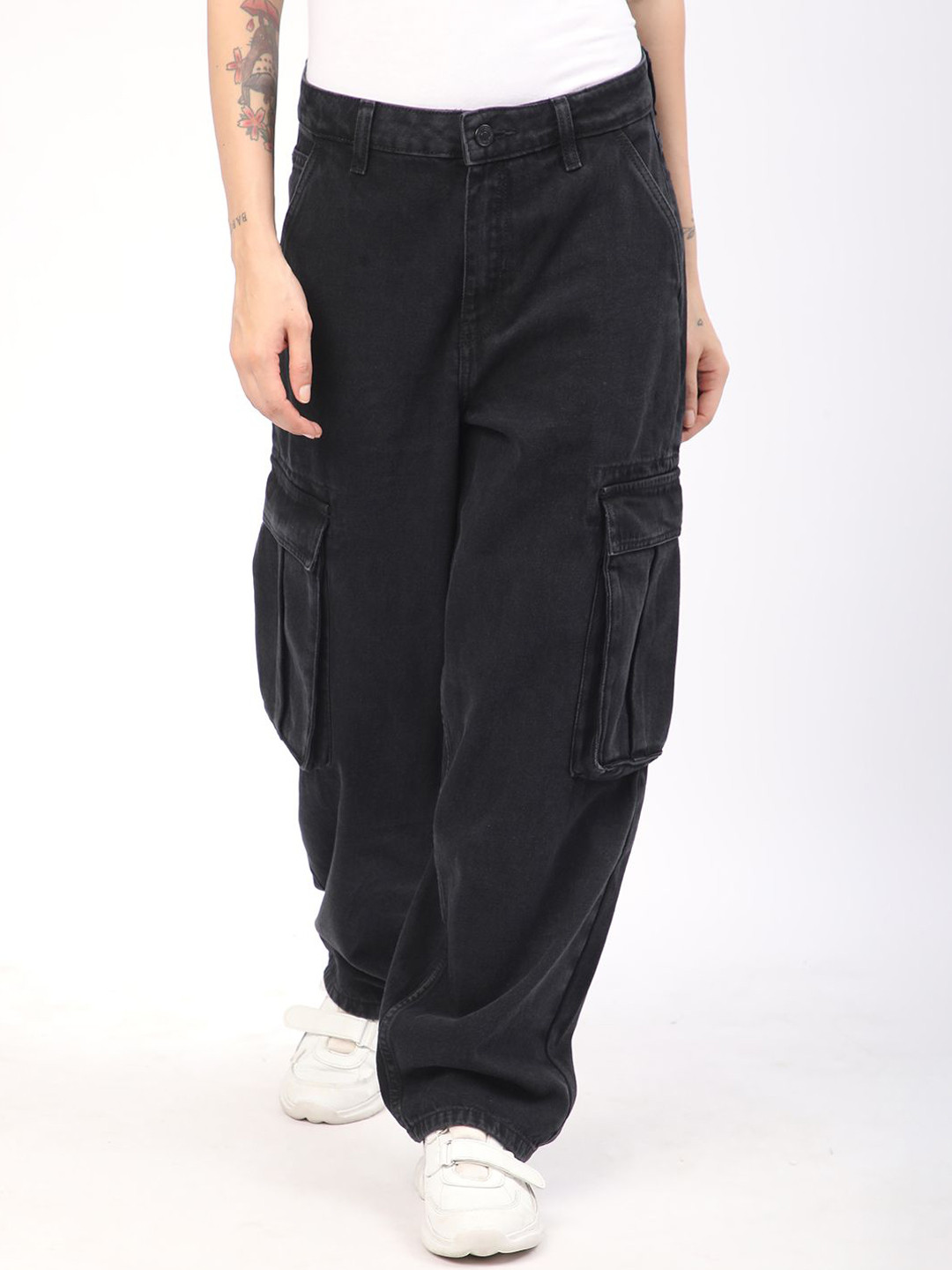 

R&B Women High-Rise Mom Fit Cargo Styles Jeans, Black