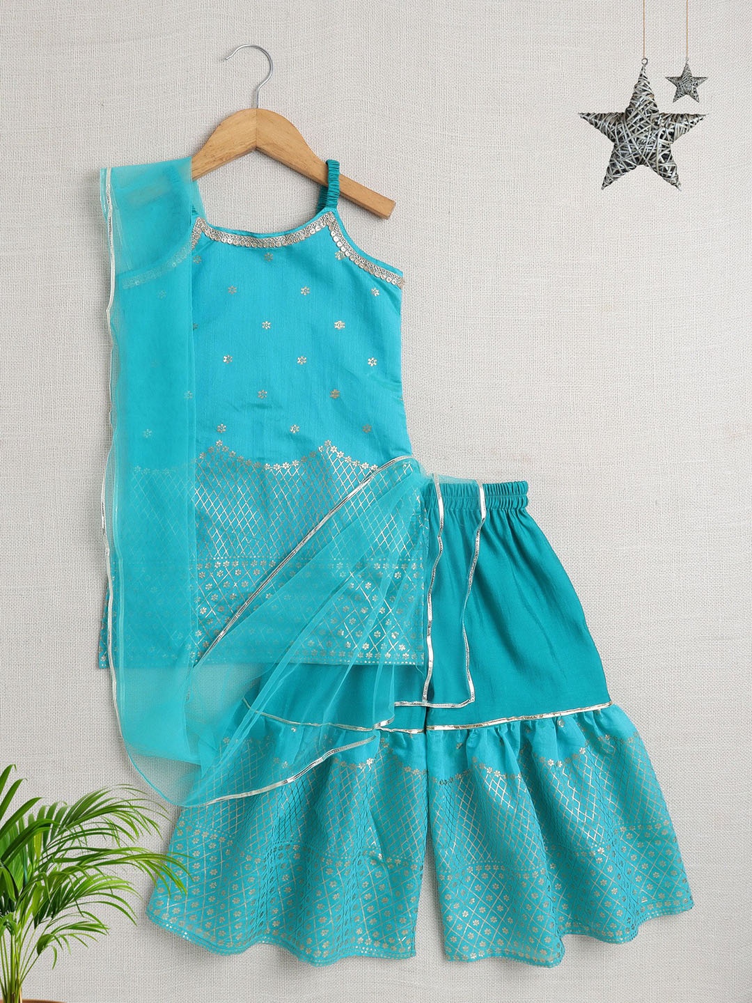 

The Magic Wand Girls Floral Printed Shoulder Straps Neck Regular Kurta & Sharara & Dupatta, Teal