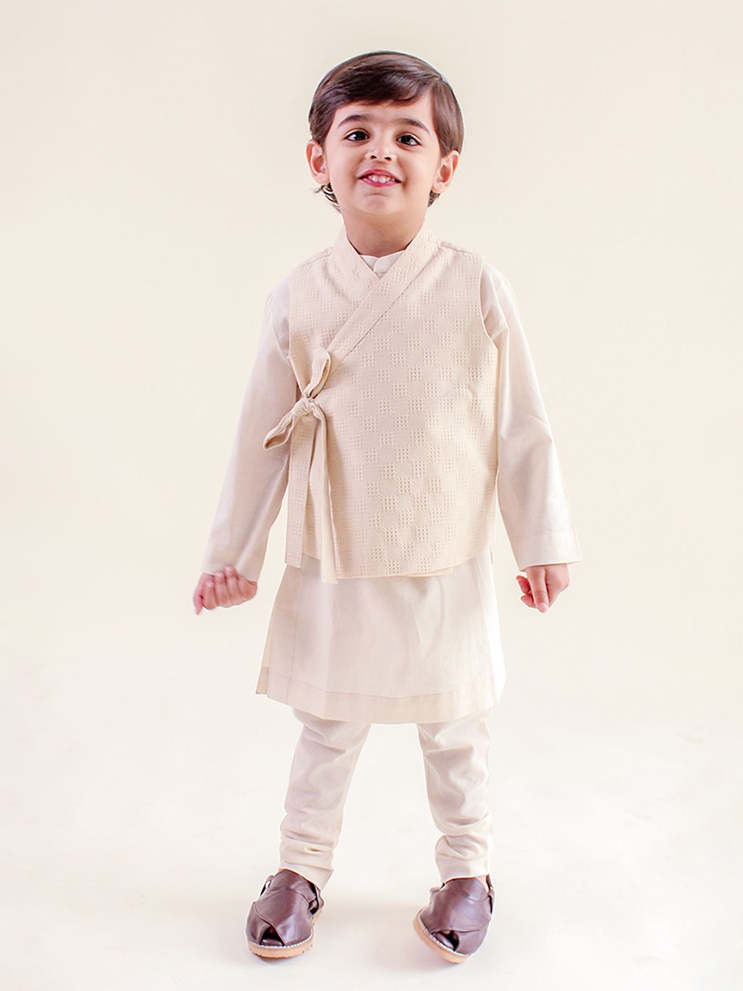 

Tiber Taber Boys Band Collar Pure Cotton Maharajah Kurta With Churidar & Jacket, Cream