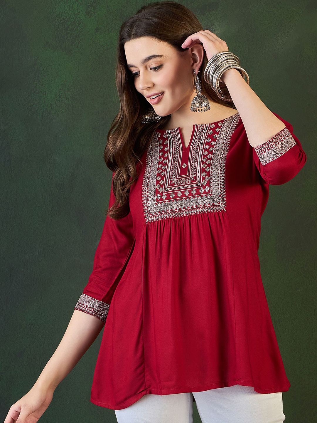 

Sangria Women Embroidered A-Line Kurti, Maroon