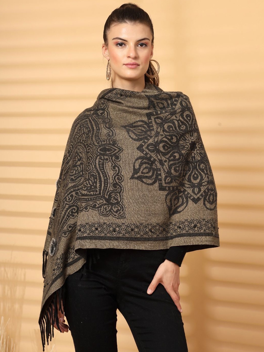 

Mafadeny Women Ethnic Motifs Printed Winter Stole, Black