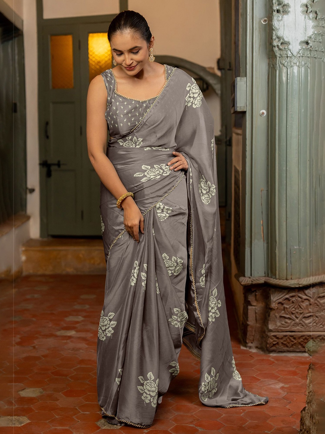 

MIRCHI FASHION Floral Printed Beads and Stones Block Print Saree, Grey