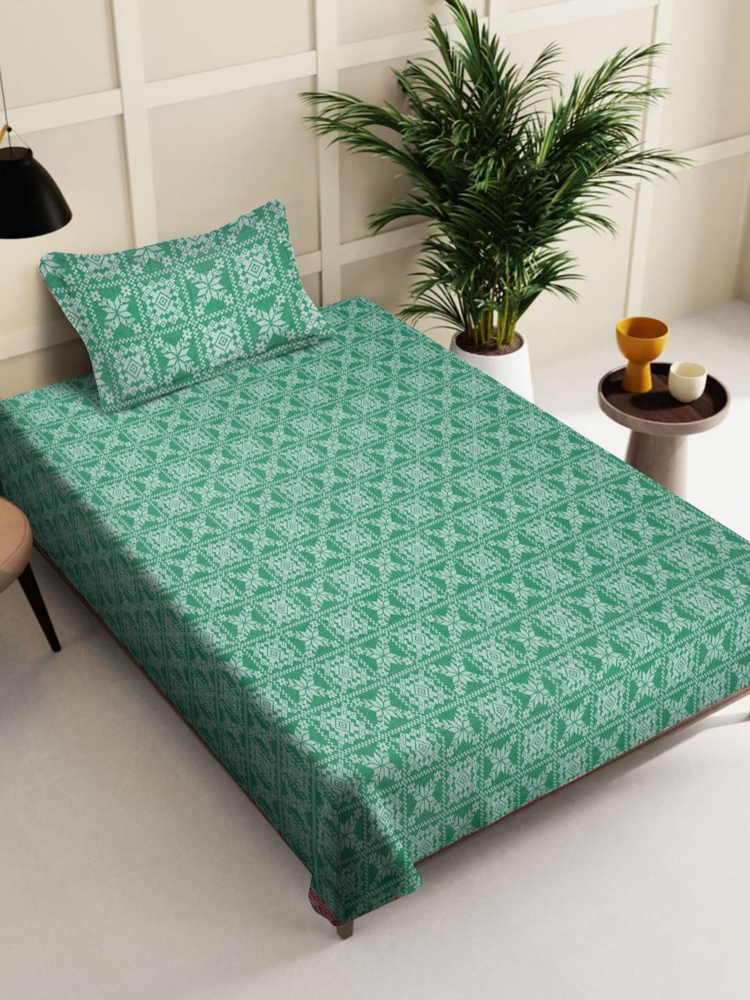 

KLOTTHE Green Woven Design Pure Cotton Single Bedcover with Pillow cover