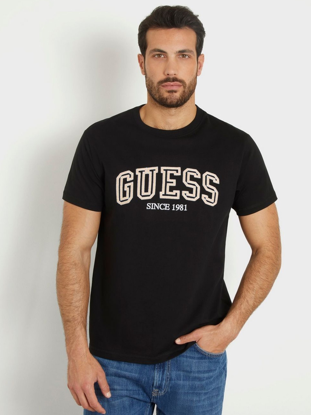 

GUESS Men Typography Printed Round Neck Pure Cotton T-shirt, Black