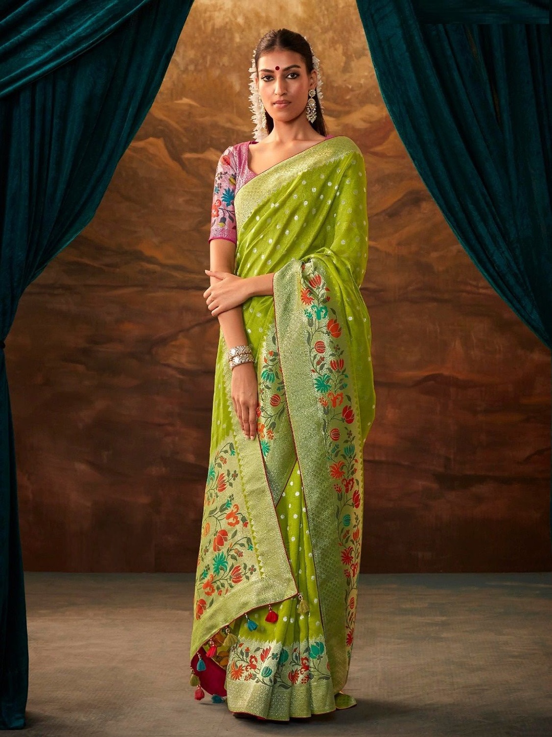 

MAHALASA Ethnic Motifs Zari Paithani Saree, Green