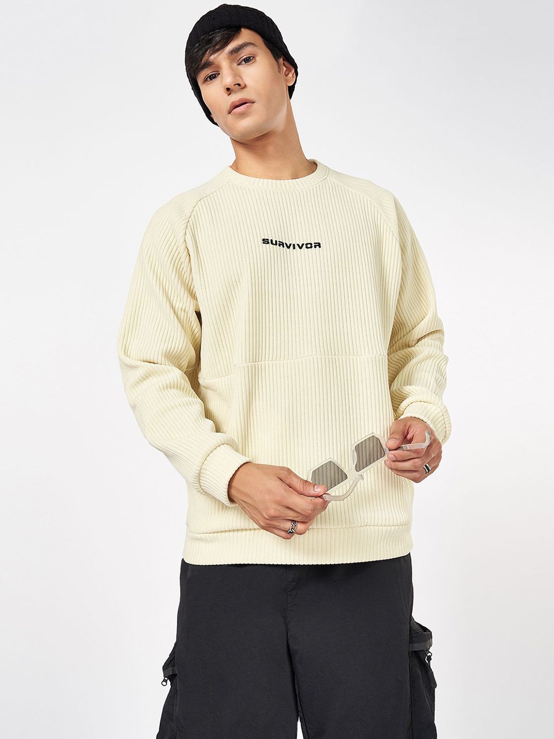 

Street 808 by Pantaloons Men Solid Sweatshirt, Off white