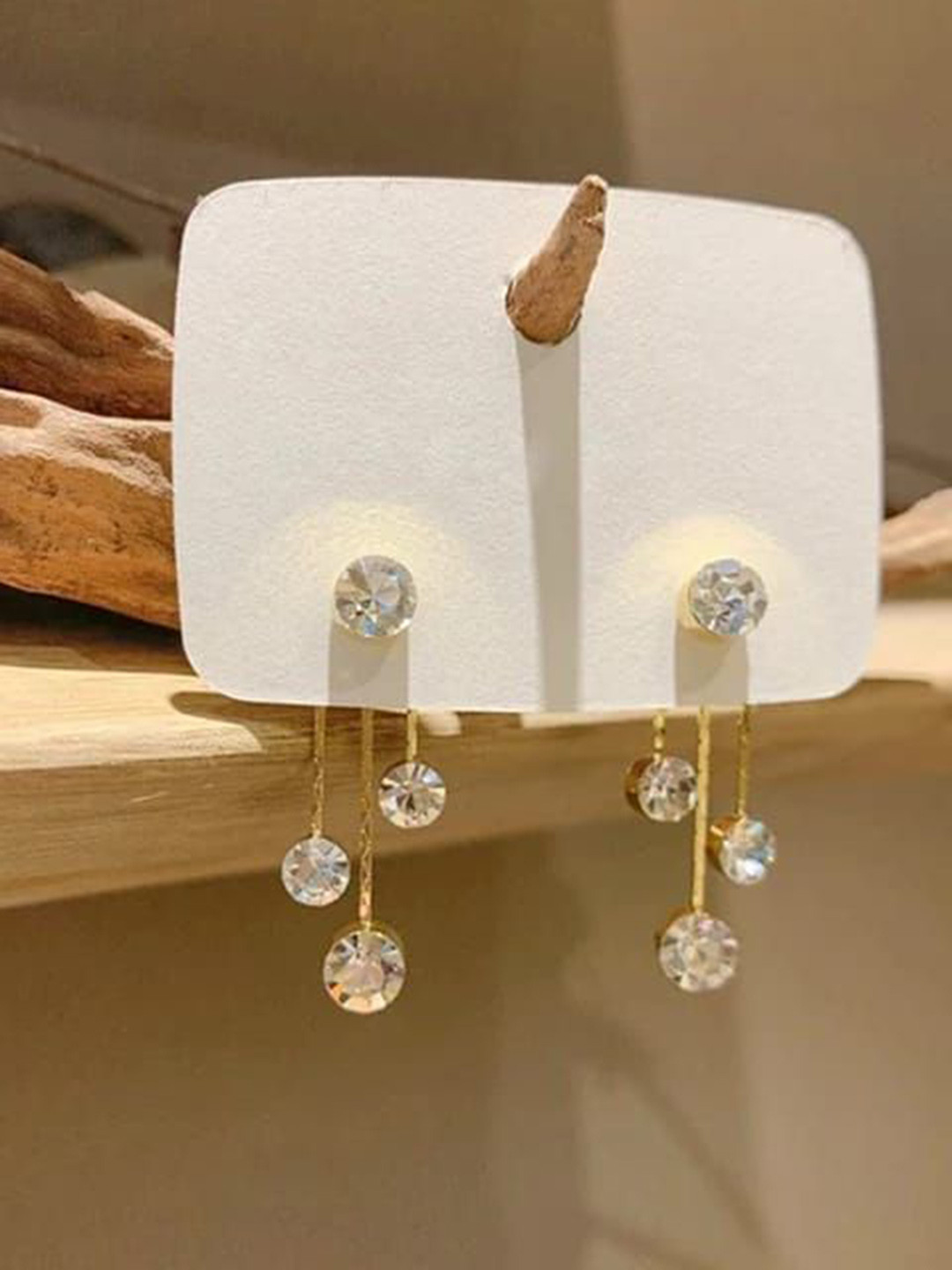 

YU FASHIONS Geometric Drop Earrings, Gold