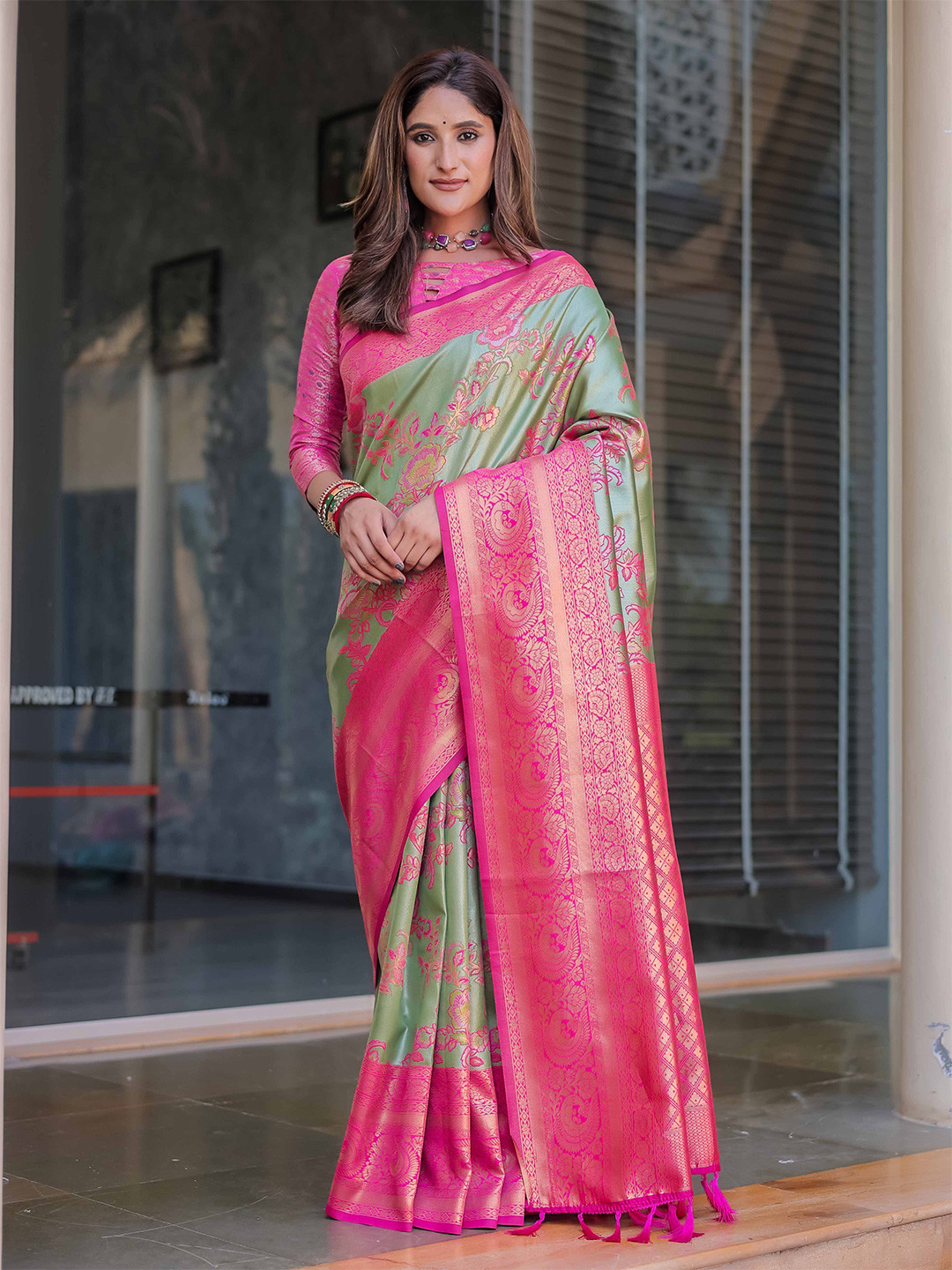 

Mitera Floral Woven Design Zari Dharmavaram Saree, Green