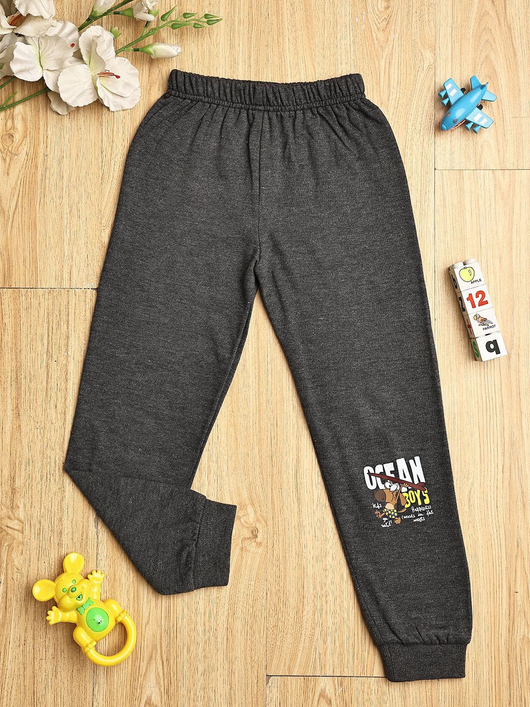 

Cutiekins Boys Printed Mid Rise Joggers, Black