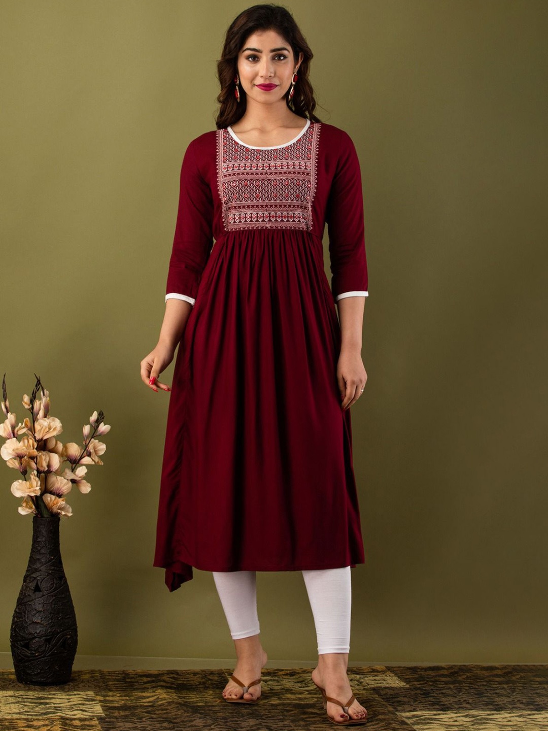 

ANNU PARIDHAN Geometric Embroidered Round Neck Mirror Work A-Line Kurta, Maroon
