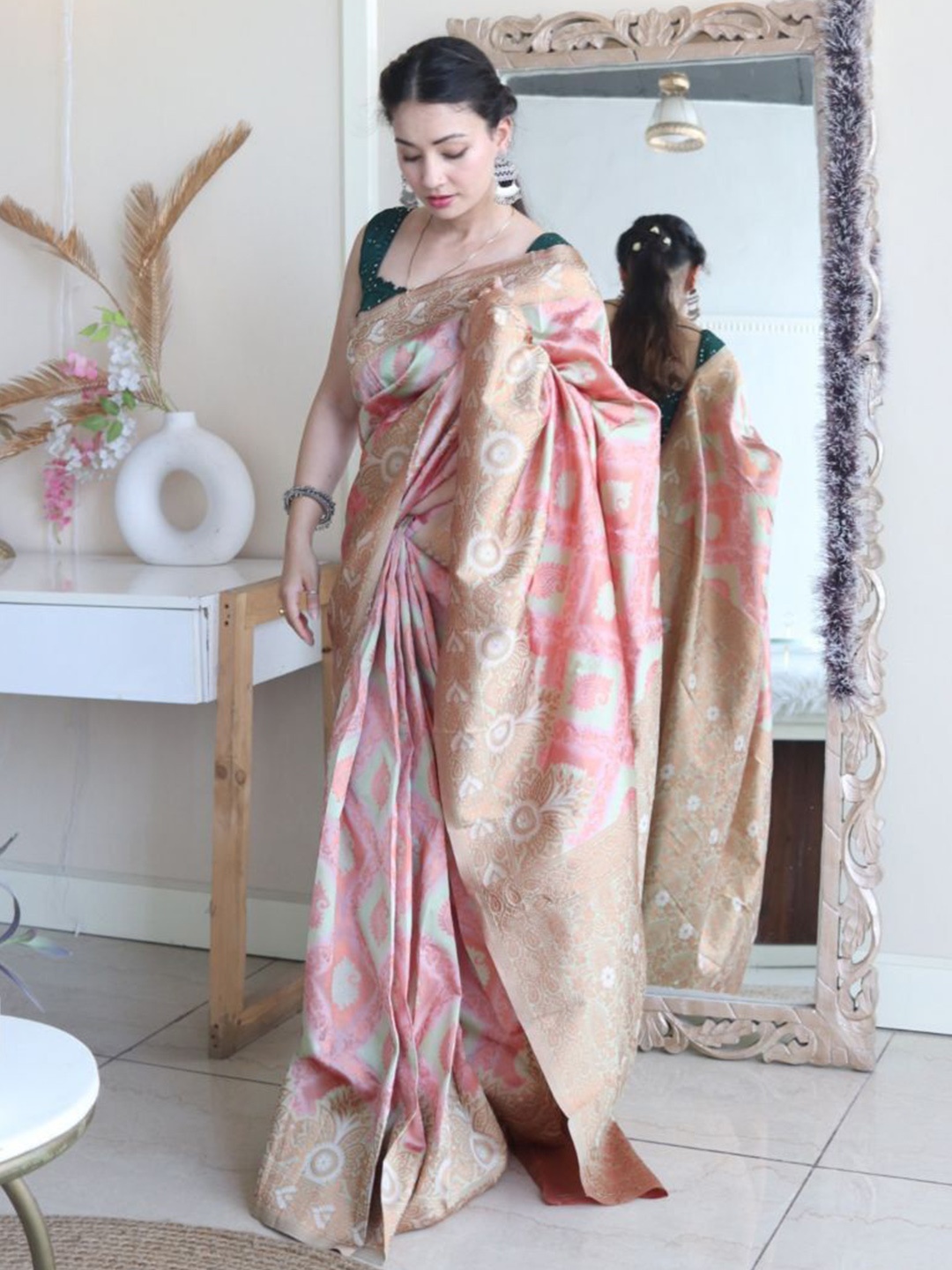 

KALINI Paisley Woven Design Zari Pure Silk Banarasi Saree, Pink