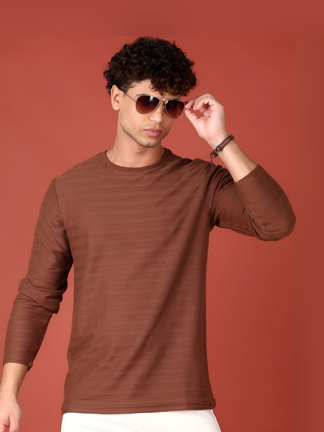 

V-Mart Men Striped Round Neck Cotton T-shirt, Brown