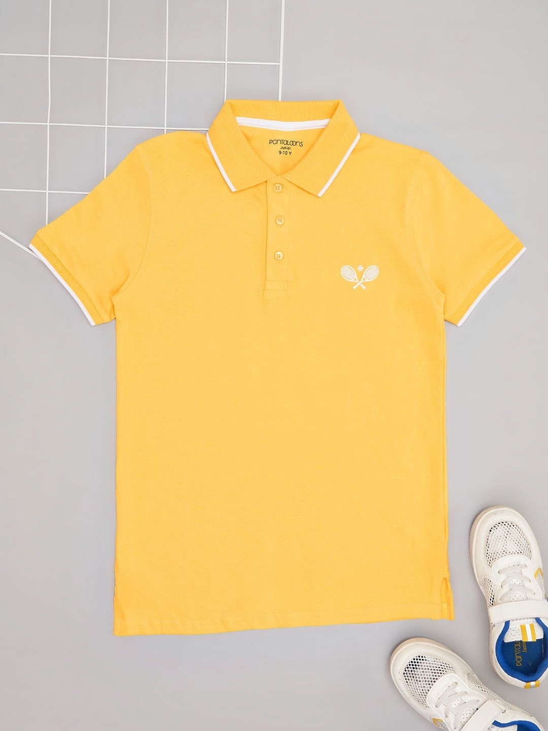 

Pantaloons Junior Boys Solid Polo Collar Cotton T-shirt, Yellow