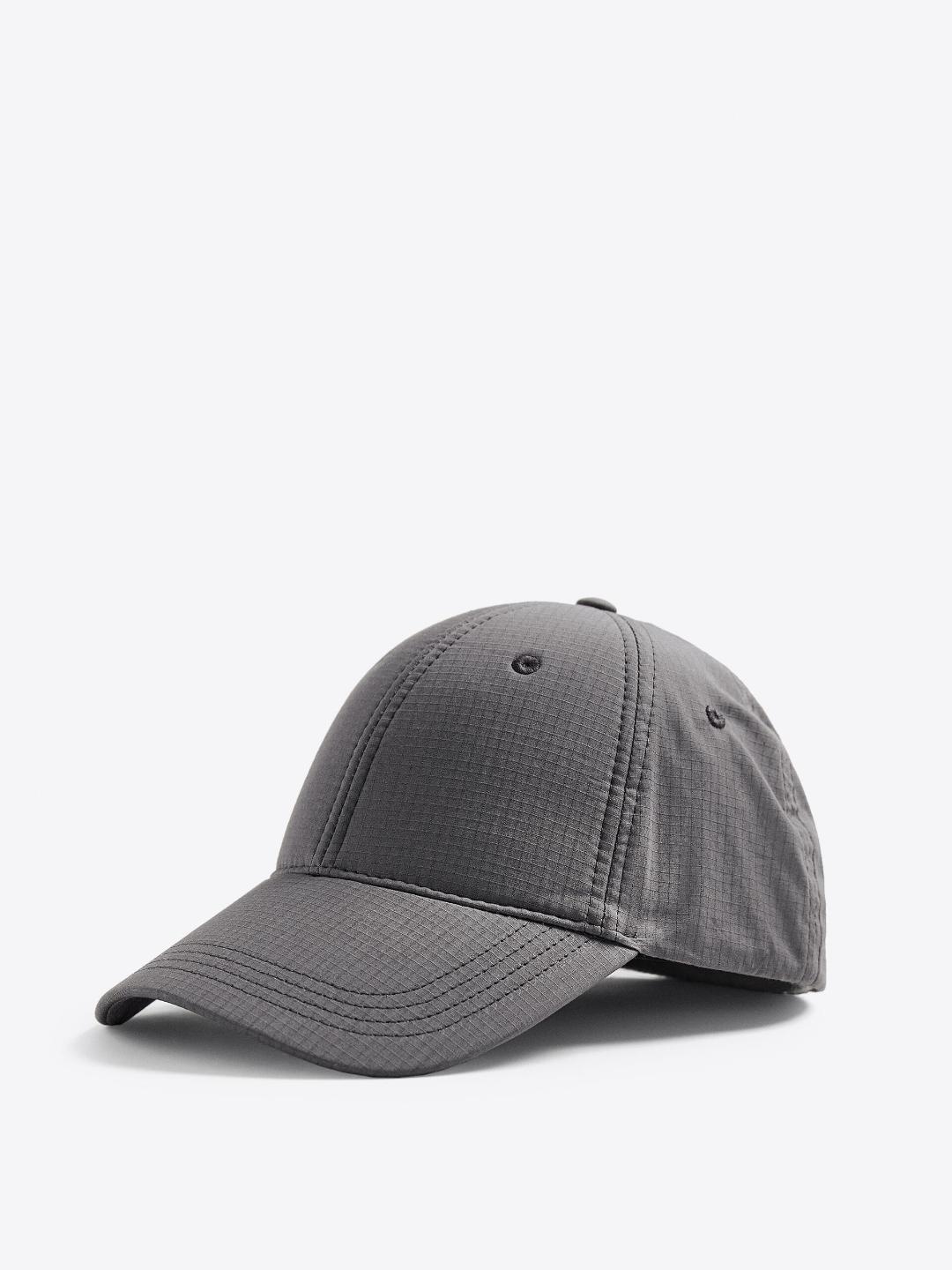 

ZARA Men Grey Hat