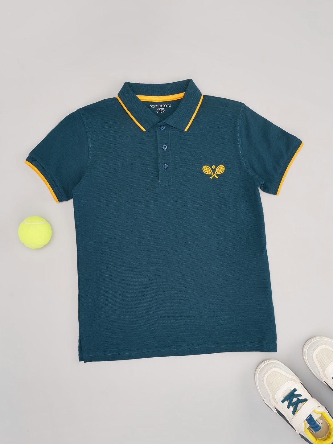 

Pantaloons Junior Boys Solid Polo Collar Cotton T-shirt, Blue