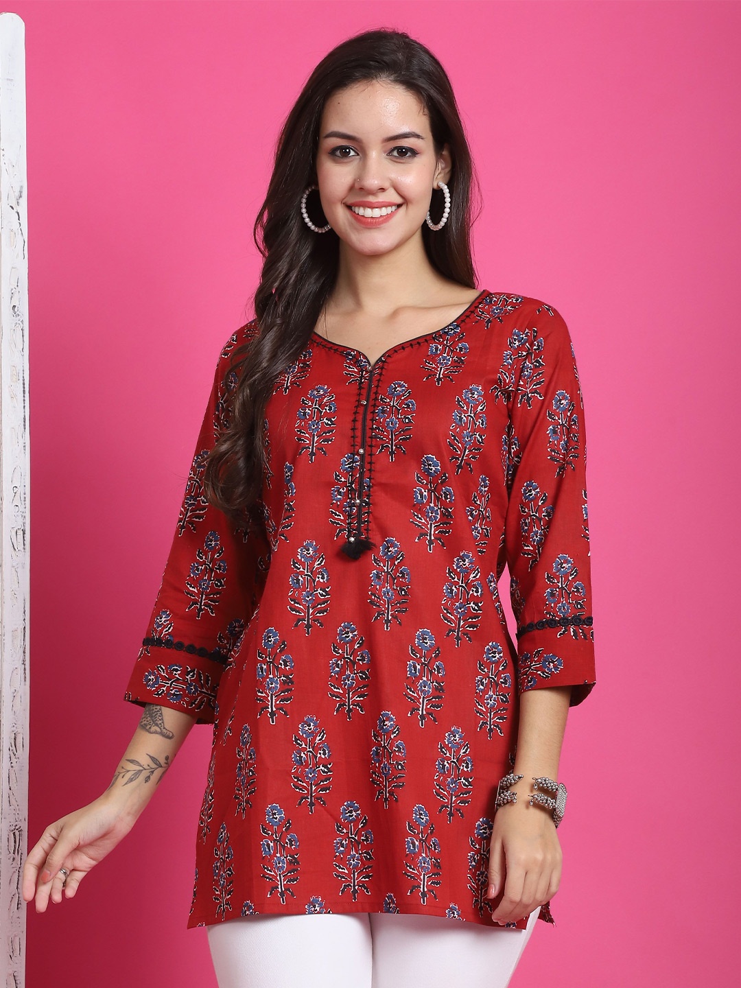 

Roly Poly Women Printed Sweetheart Neck Cotton Tunic, Maroon