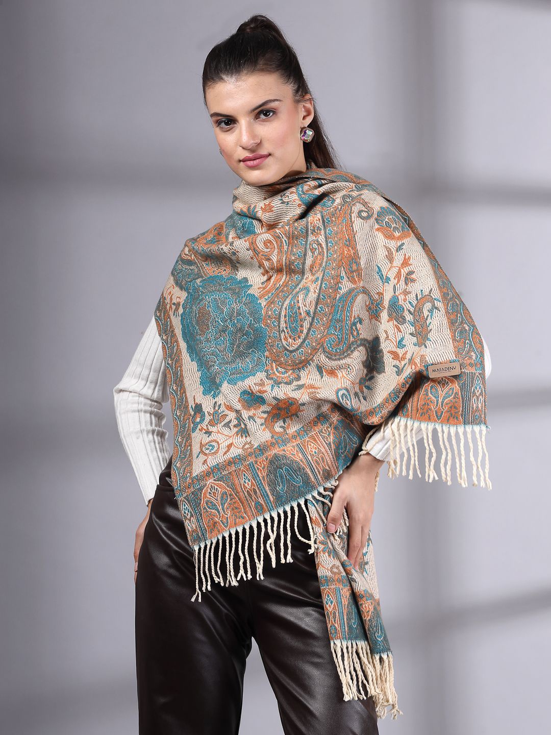 

Mafadeny Women Printed Winter Stole, Beige