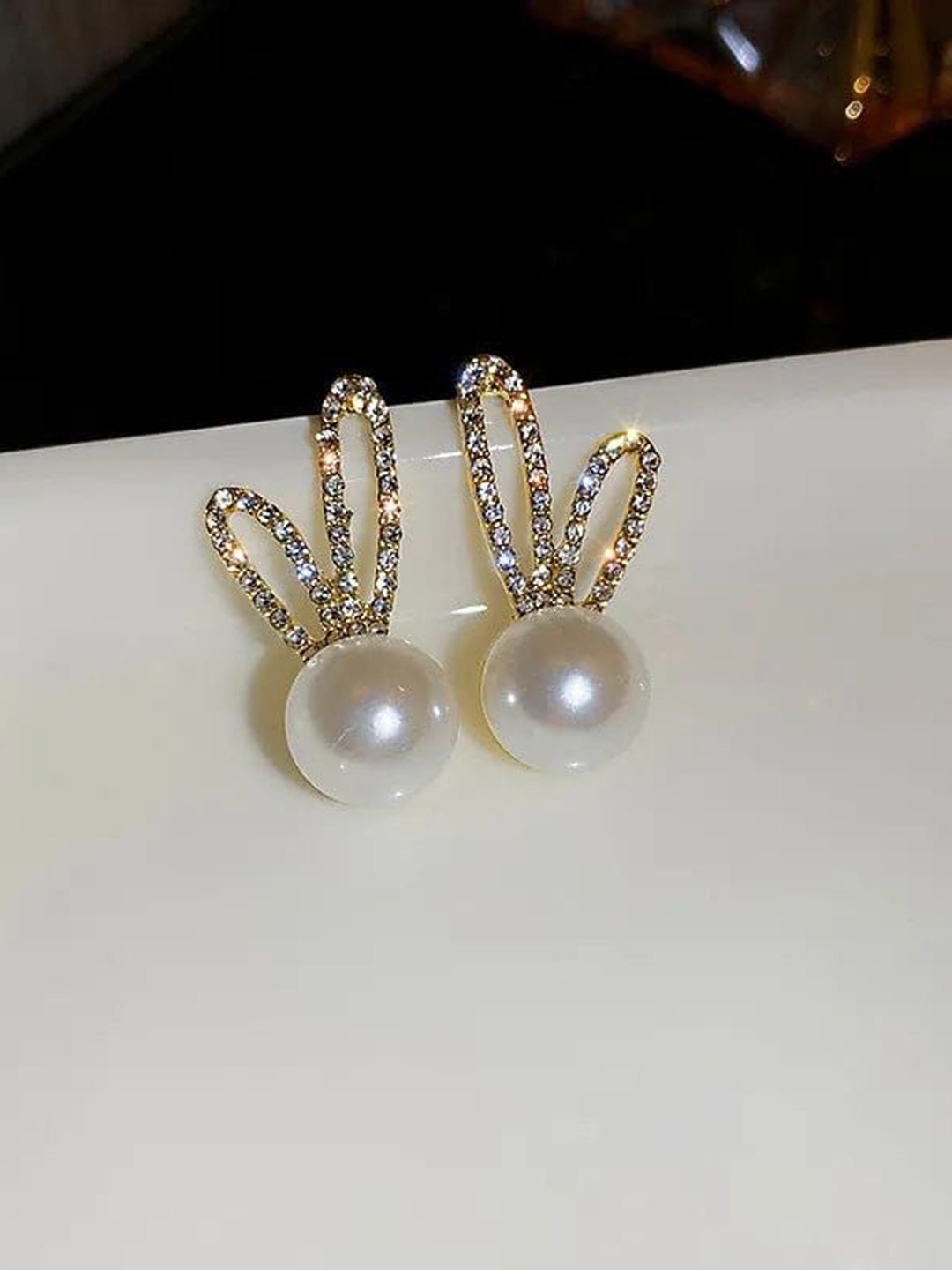

YU FASHIONS Gold-Plated Rhinestone Studded Geometric Studs