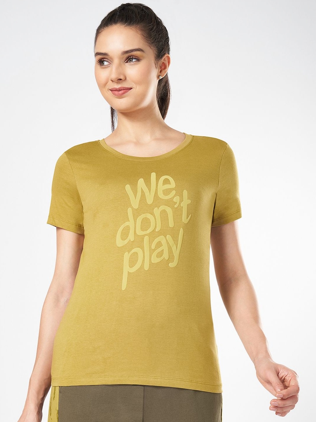 

Ajile by Pantaloons Women Typography Printed Round Neck Cotton T-shirt, Mustard