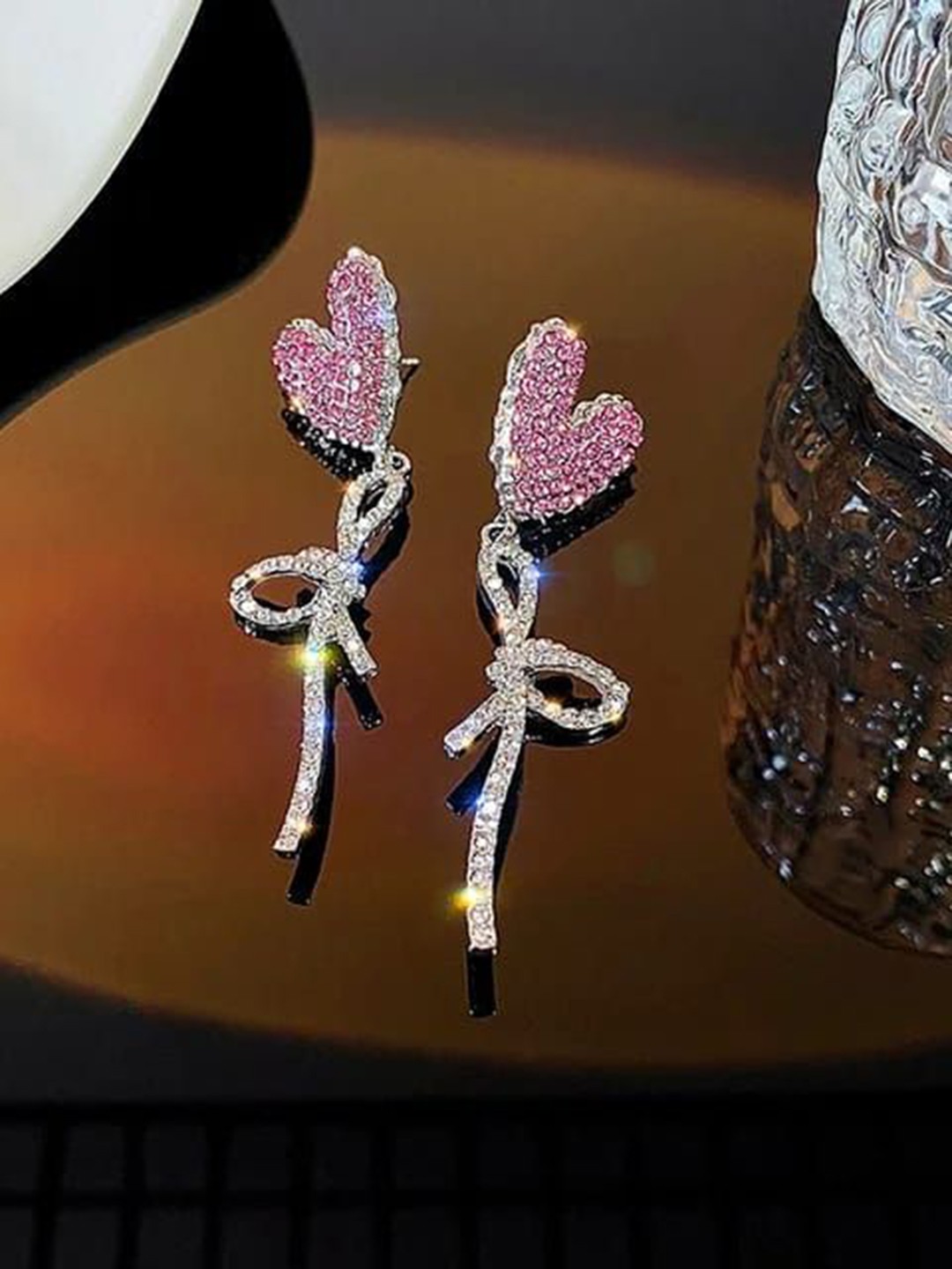 

YU FASHIONS Geometric Drop Earrings, Pink