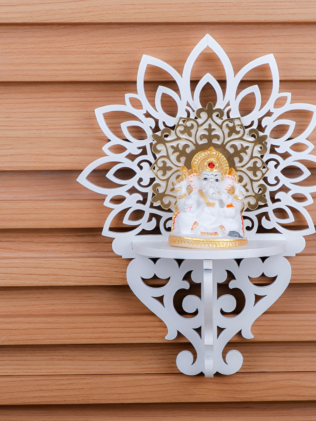 

Archies White Religious Idol Showpiece