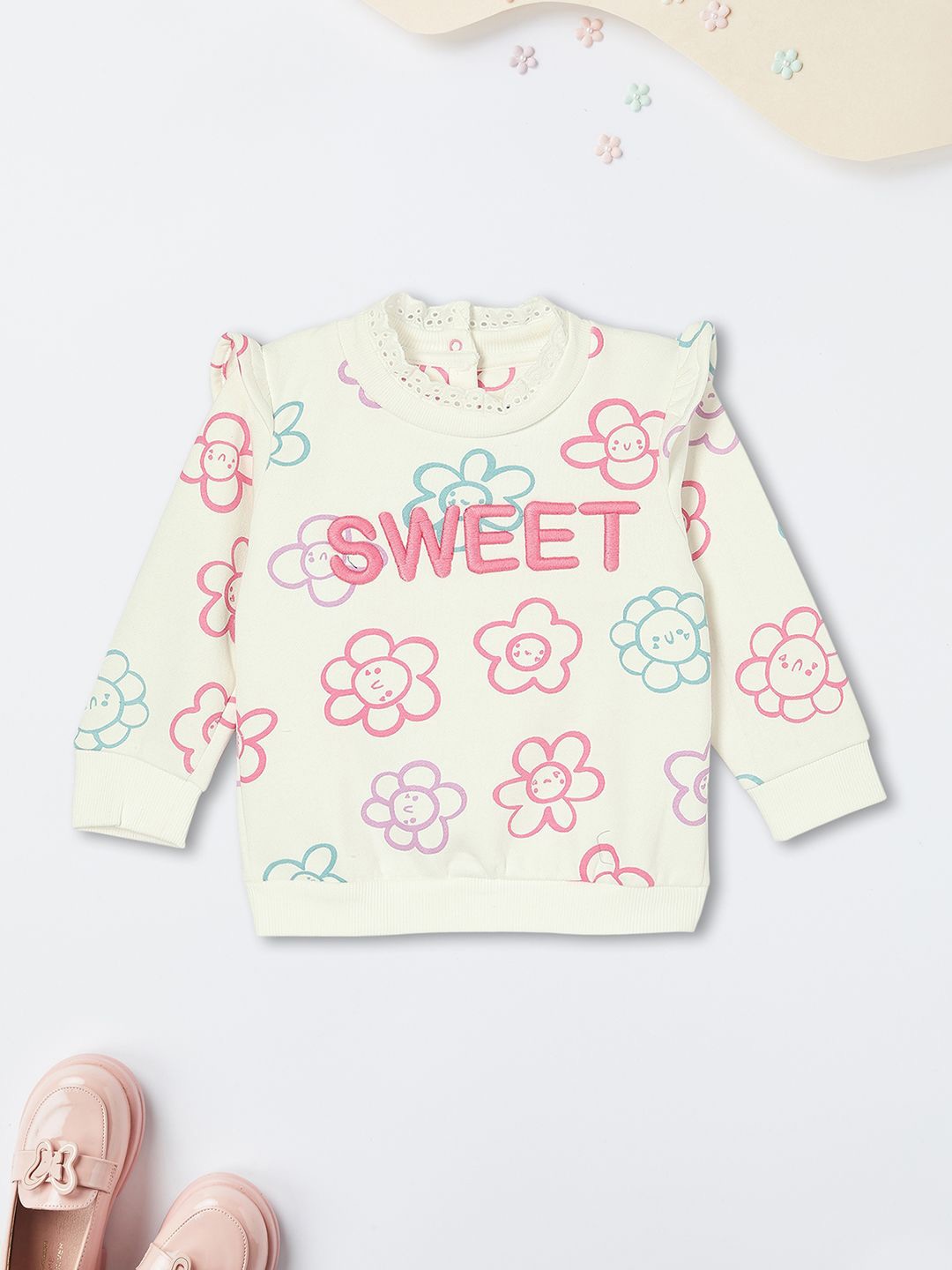 

max Girls Graphic Printed Long Sleeves Pullover Sweatshirt, White