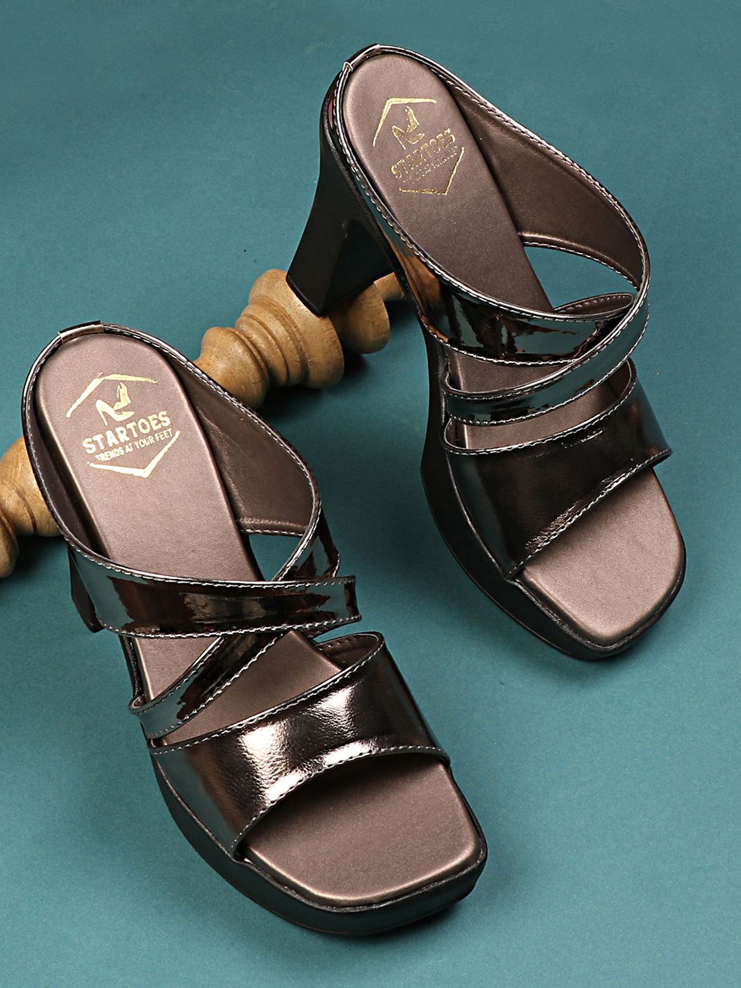 

STARTOES Synthetic Block Heel Sandals, Brown
