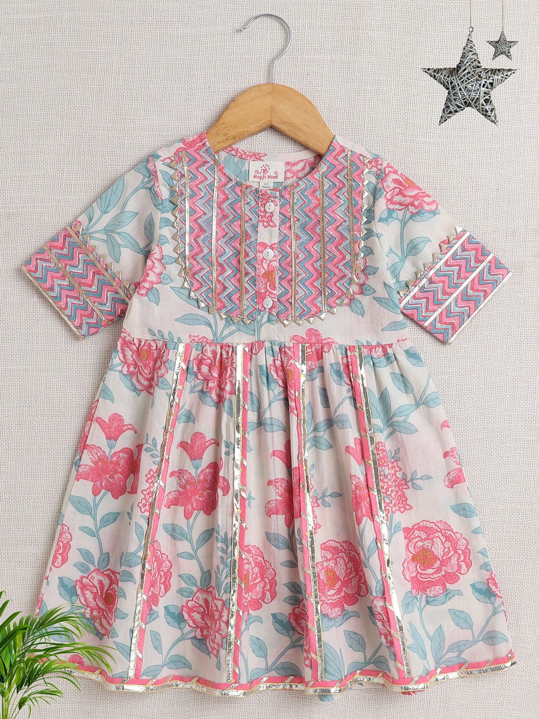 

The Magic Wand Girls Floral Printed Fit & Flare Ethnic Dresses, Off white