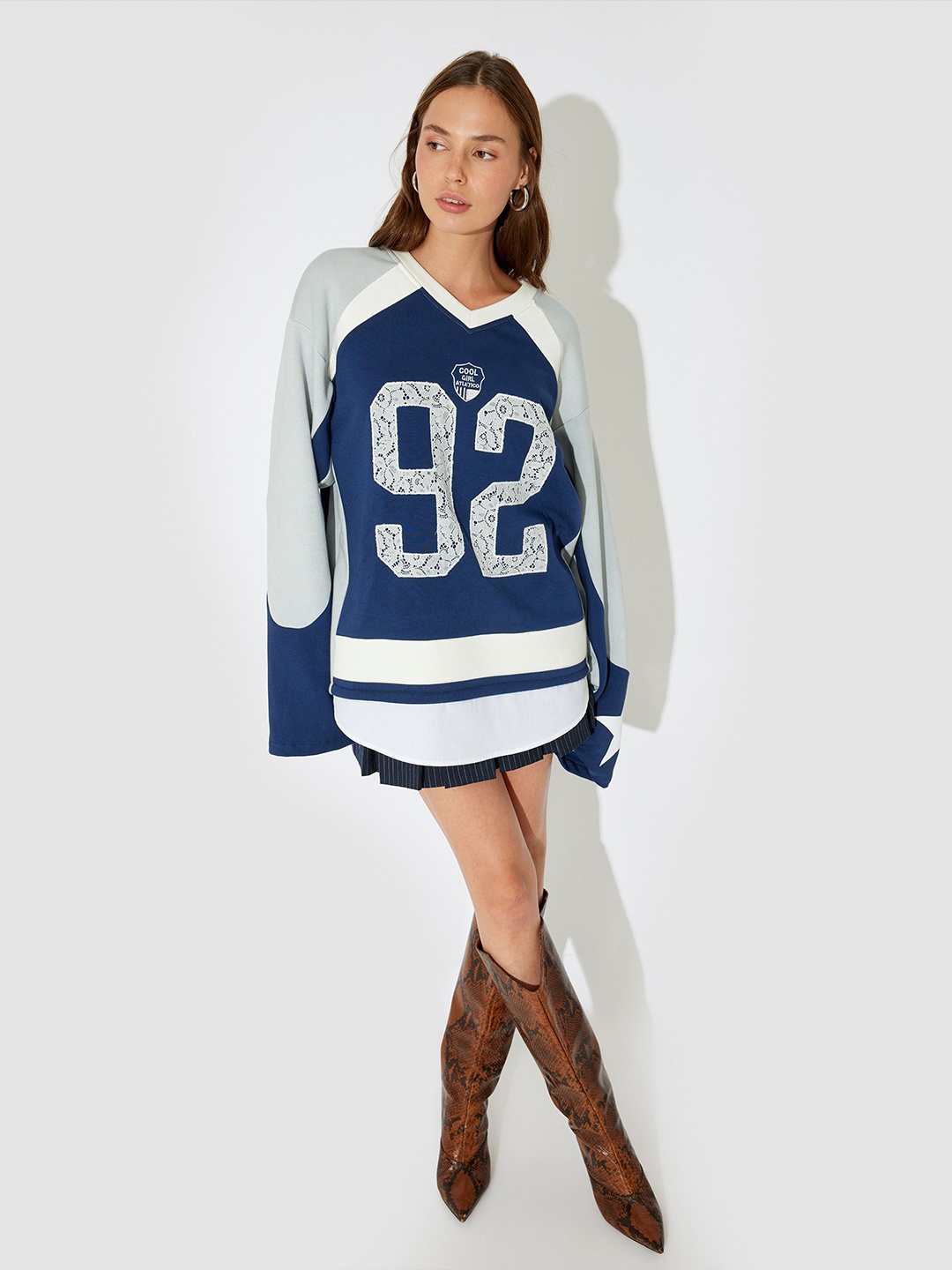

Koton Women Printed Long Sleeves Sweatshirt, Navy blue
