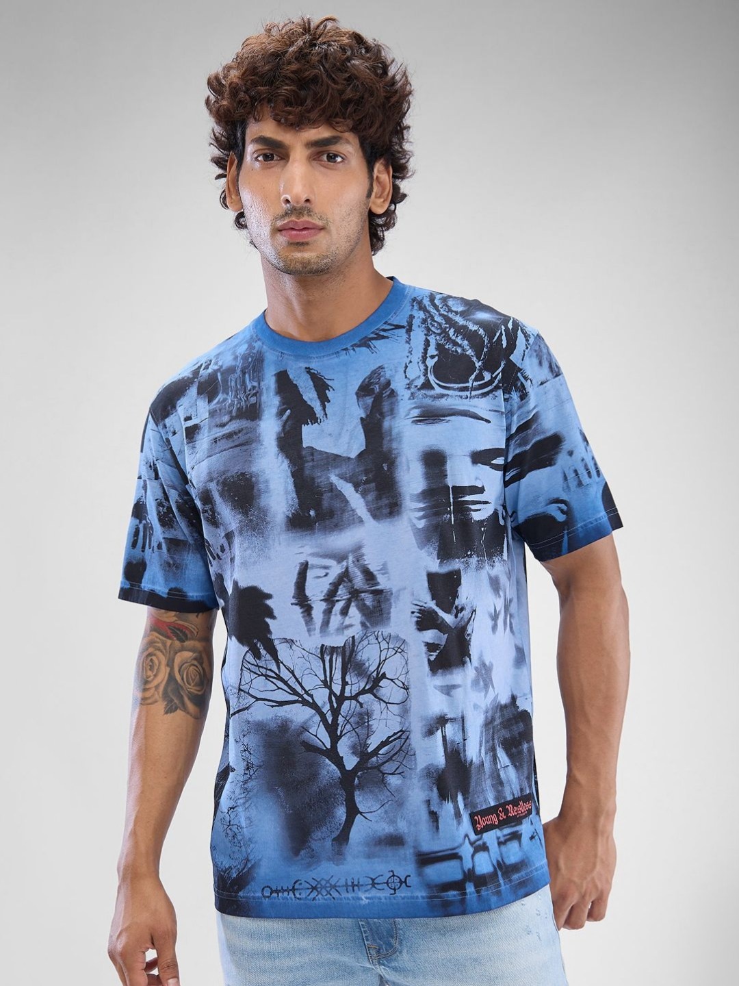 

SPYKAR Men Abstract Printed Round Neck Cotton T-shirt, Blue