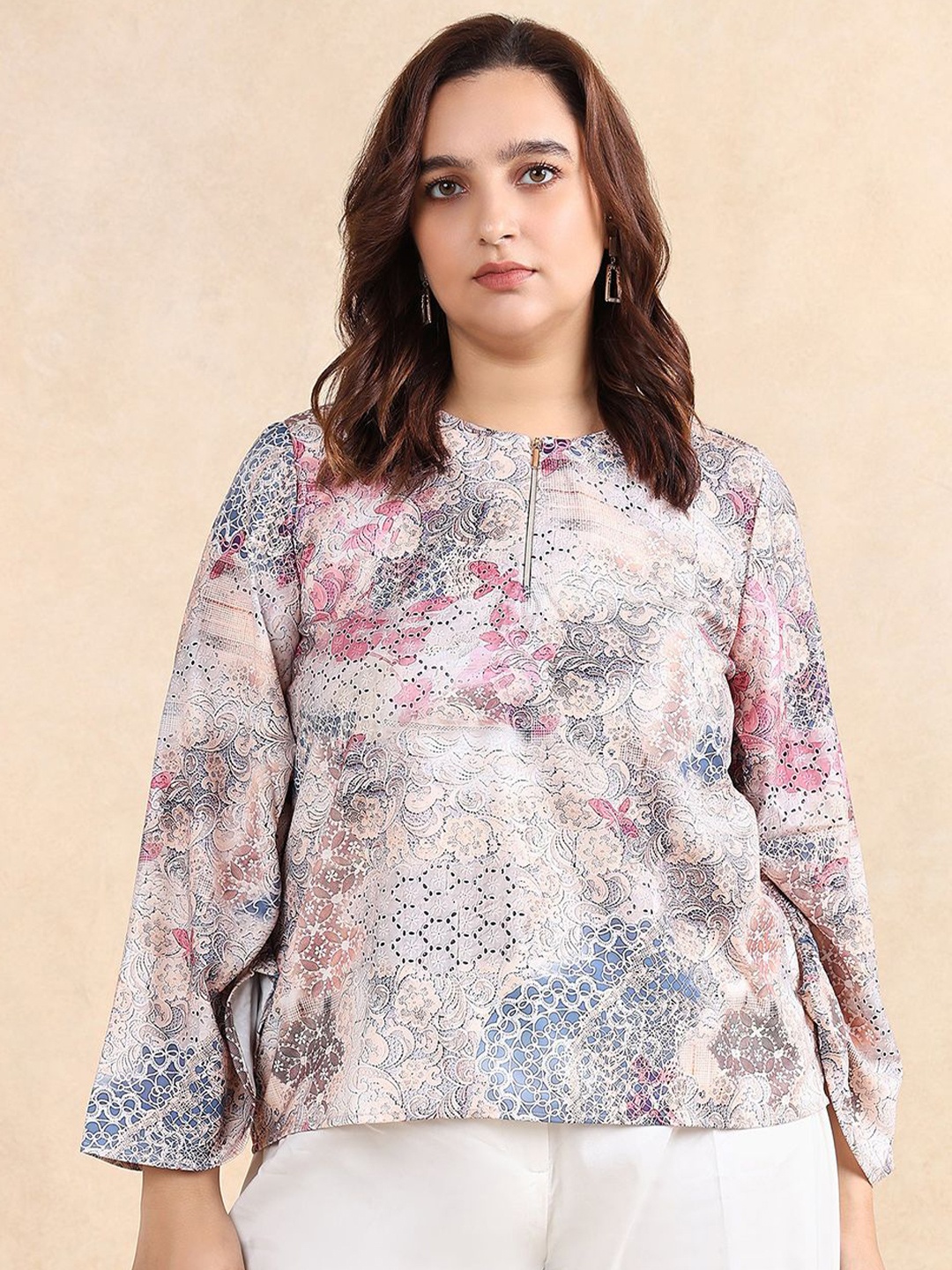 

Rareism Plus Size Women Floral Printed Top, White