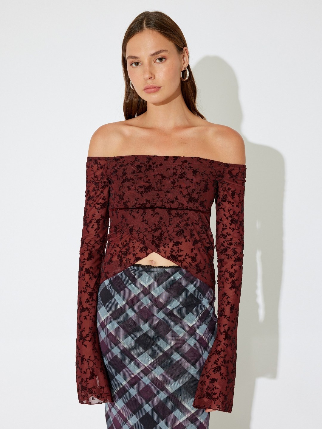 

Koton Women Printed Pockets T-shirt, Maroon