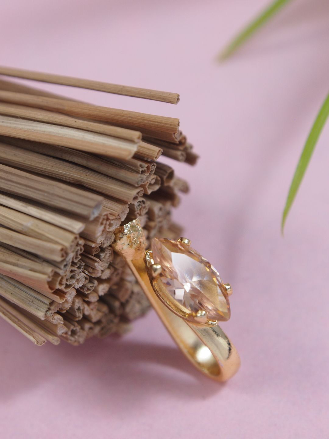 

I Jewels Gold-Plated Stone Studded Stud Nosepin