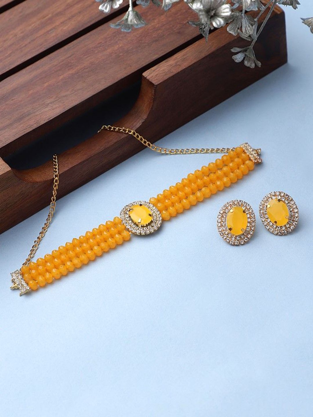 

CARDINAL AD Studded Necklace and Earrings, Gold
