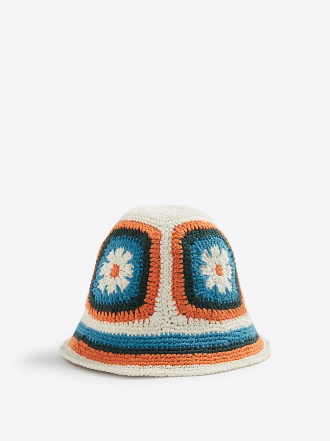 

ZARA Men White Hat