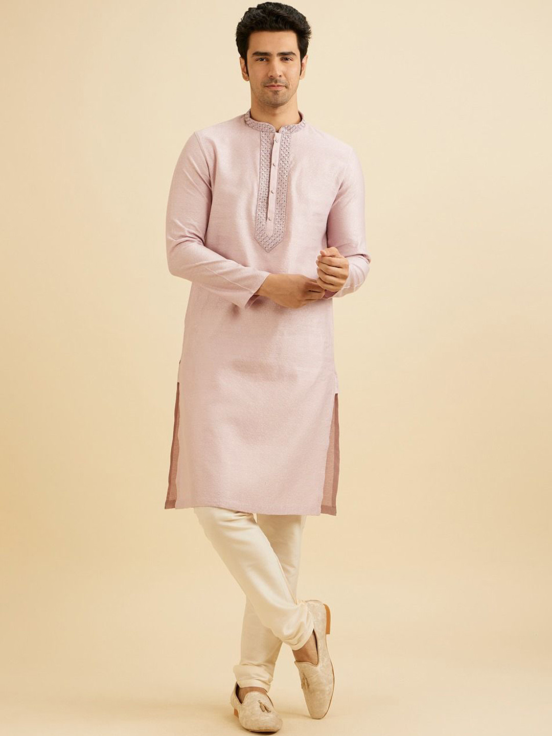 

Manyavar Floral Embroidered Straight Thread Work Kurta with Pyjamas, Purple