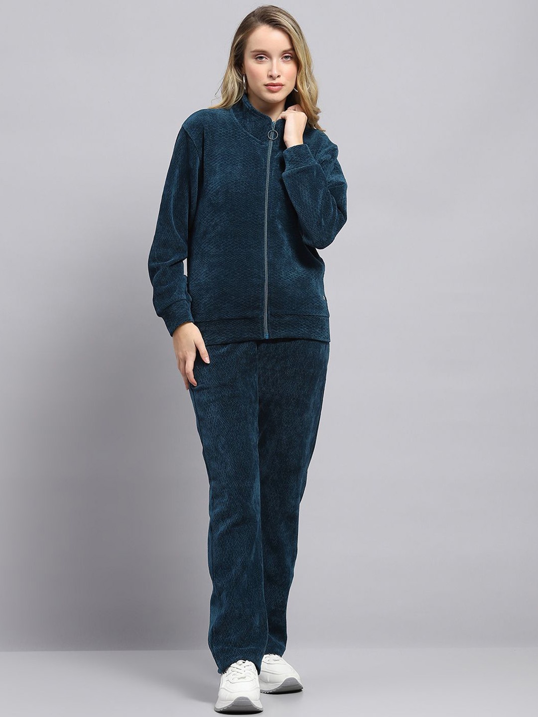 

Monte Carlo Mock Collar Mid Rise Tracksuit, Teal