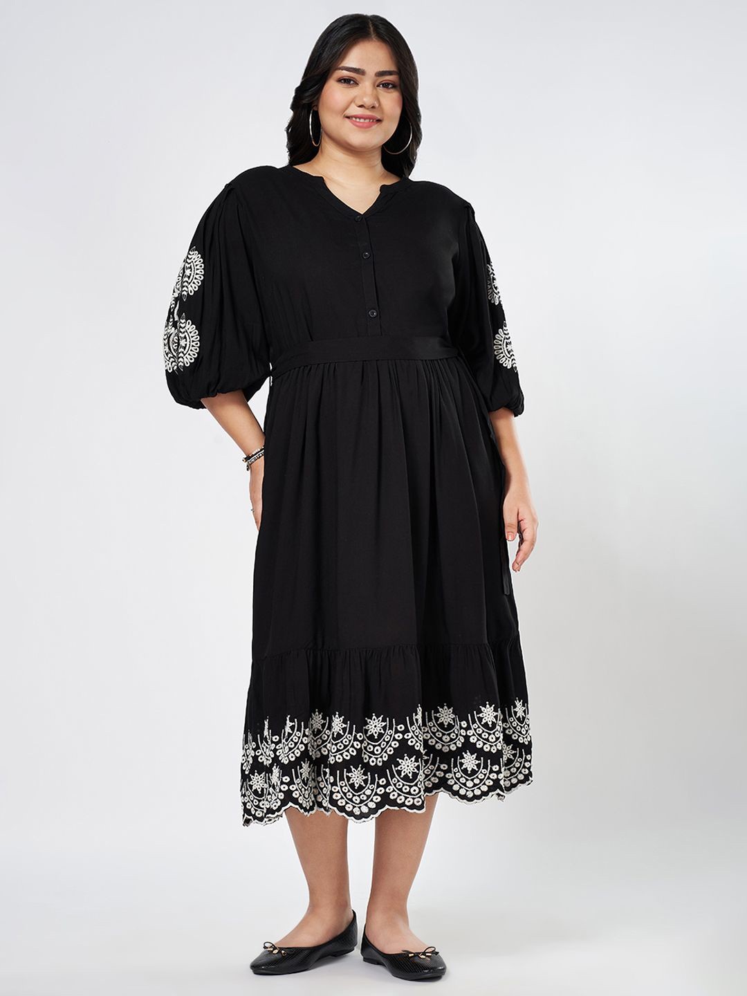 

Honey Curvytude by Pantaloons Women Embroidered Puff Sleeve A-Line Midi Dress, Black