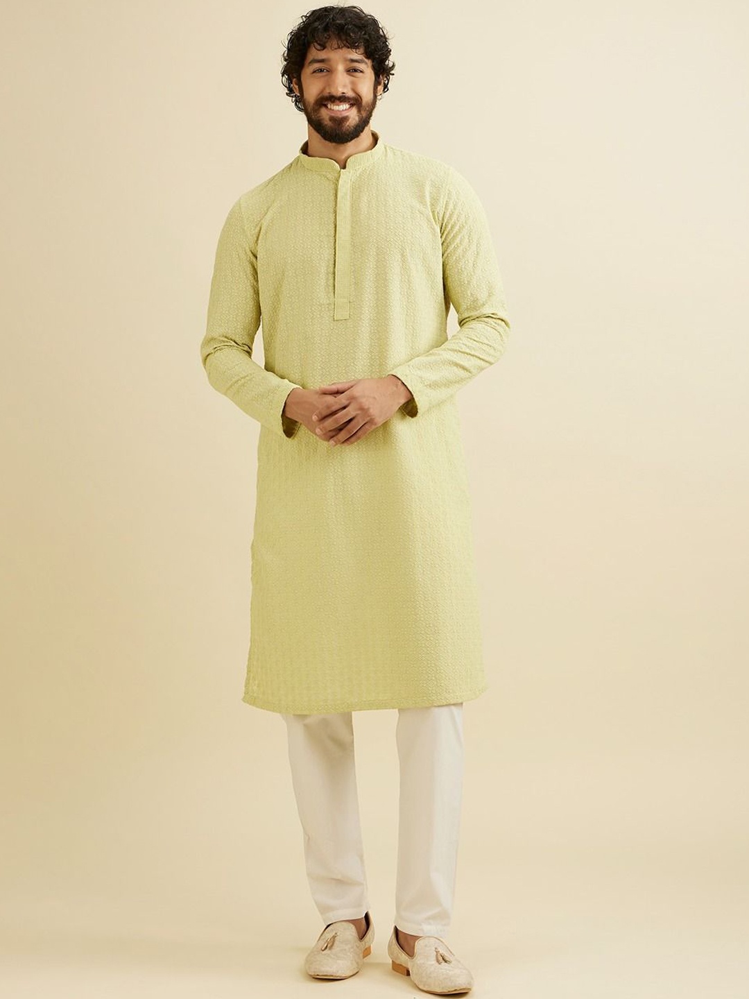 

Manyavar Ethnic Motifs Embroidered Straight Chikankari Kurta with Pyjamas, Green