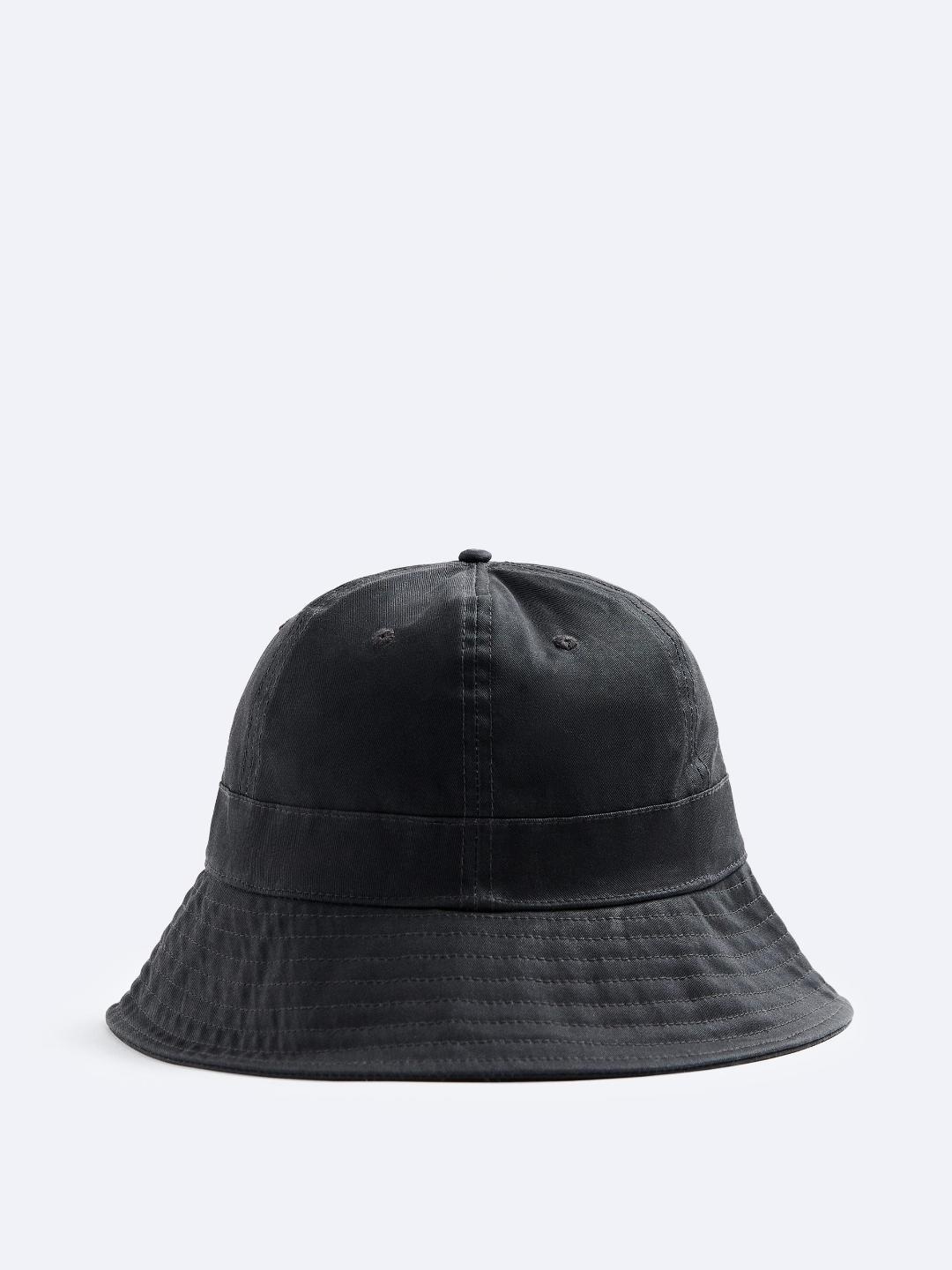 

ZARA Men Grey Hat