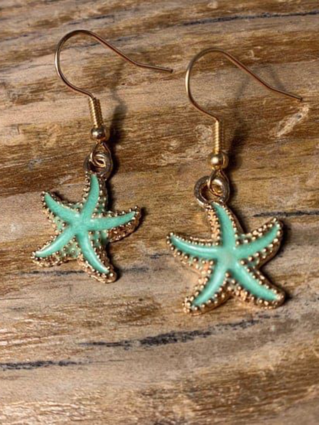 

YU FASHIONS Starfish Shaped Drop Earrings, Gold