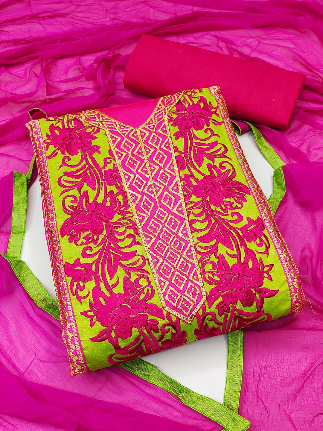 

Maroosh Ethnic Motifs Embroidered Unstitched Dress Material, Green