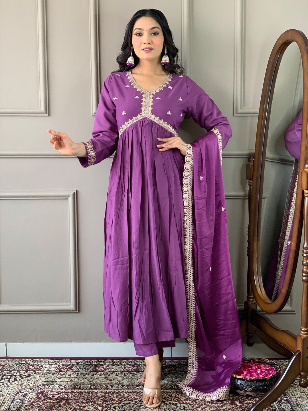 

ODETTE Floral Embroidered Straight Kurta With Trouser & Dupatta, Purple
