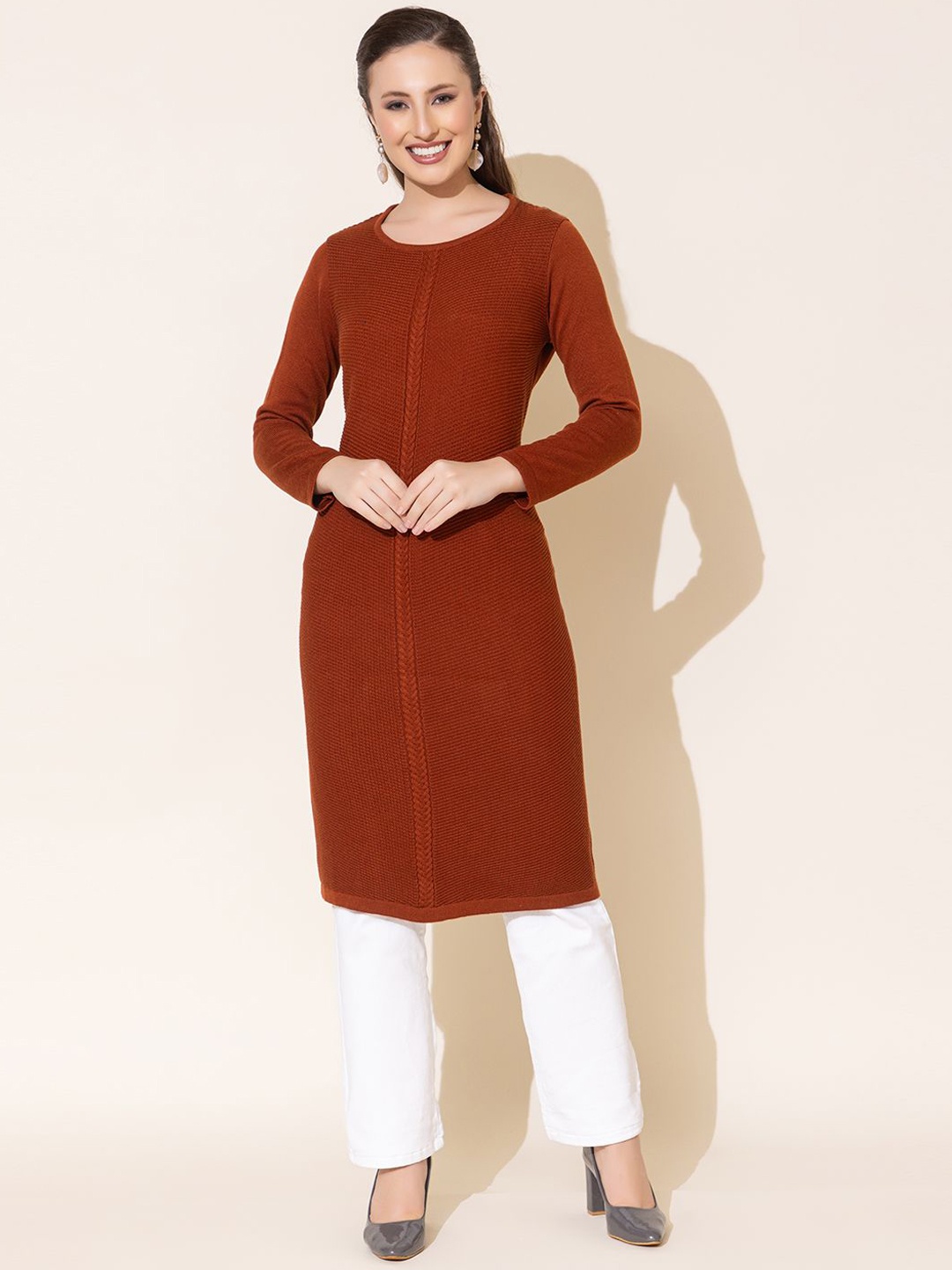 

Anouk Rust Round Neck Thread Work Jacquard Straight Kurta
