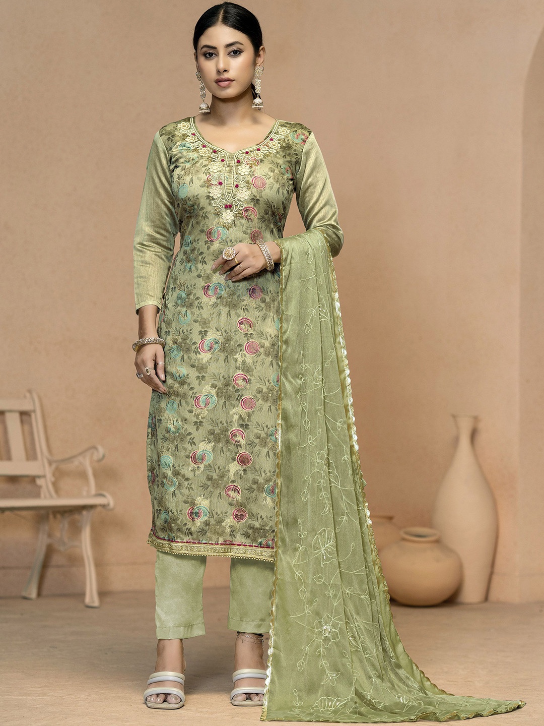 

Maroosh Floral Embroidered Unstitched Dress Material, Green